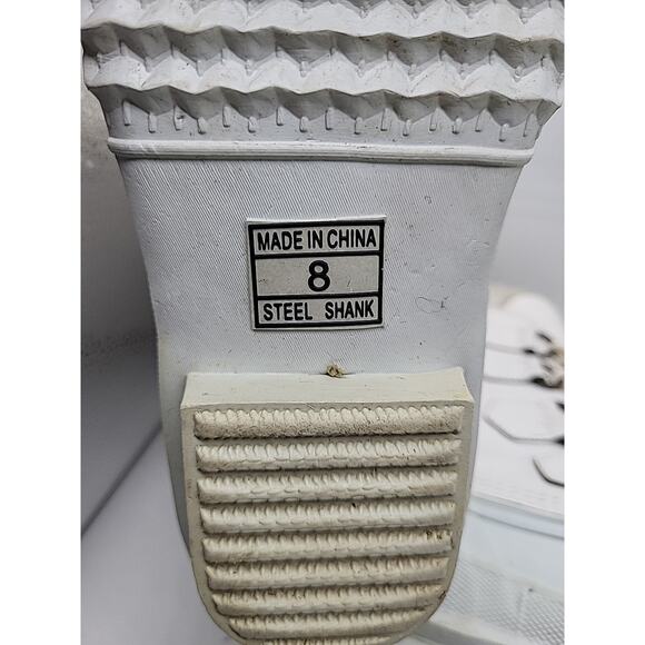 Polaris Winter Snow Boots Women’s 8 White Mid Calf Faux Fur Lace Up Steel Shank - Picture 13 of 15